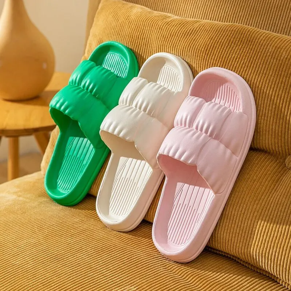 Soft Bottom Slippers for Women - Home One Bathroom Accessories のレビューと価格