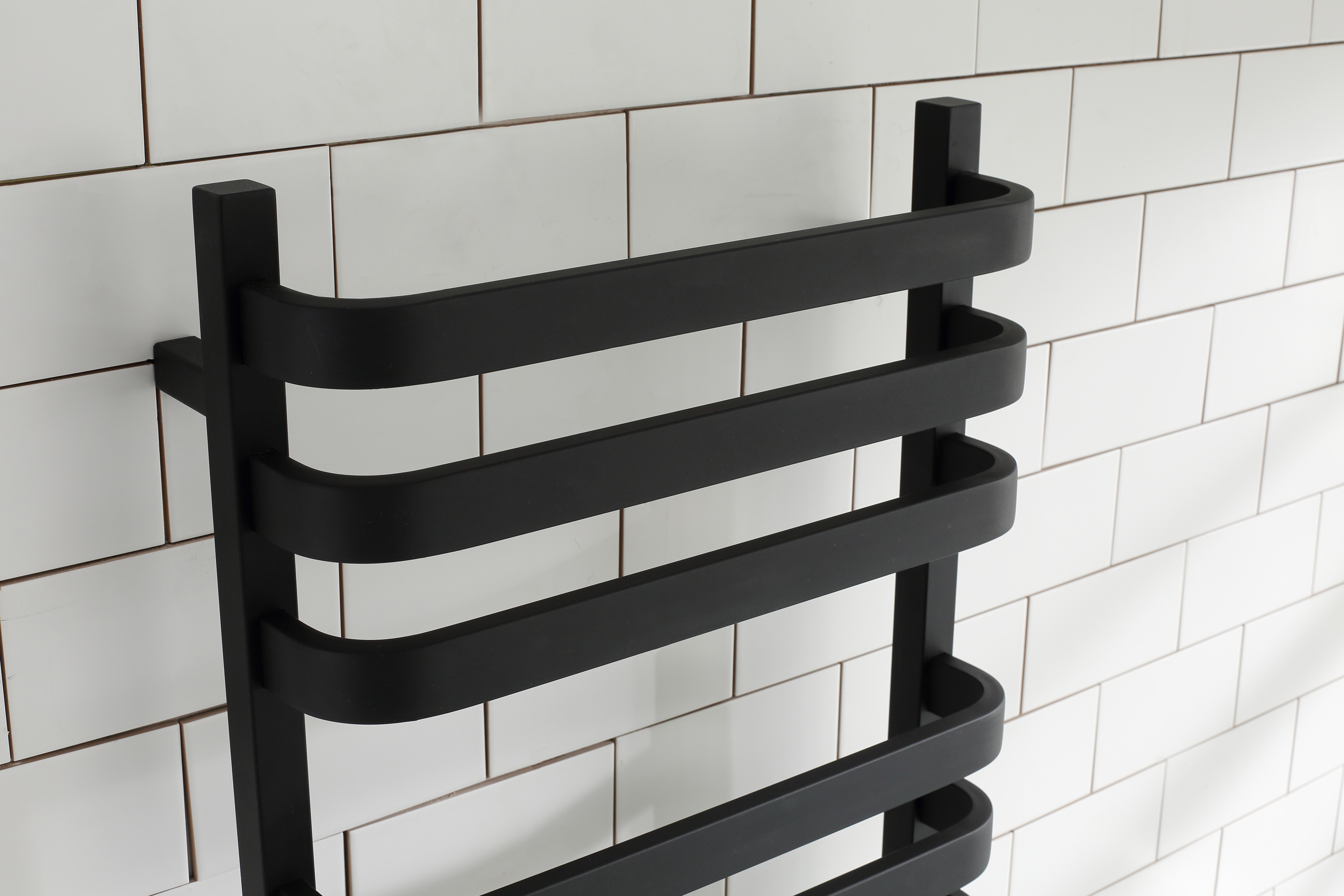 New Design Electric Heated Tow - Towel Warmer Electric のレビューと価格
