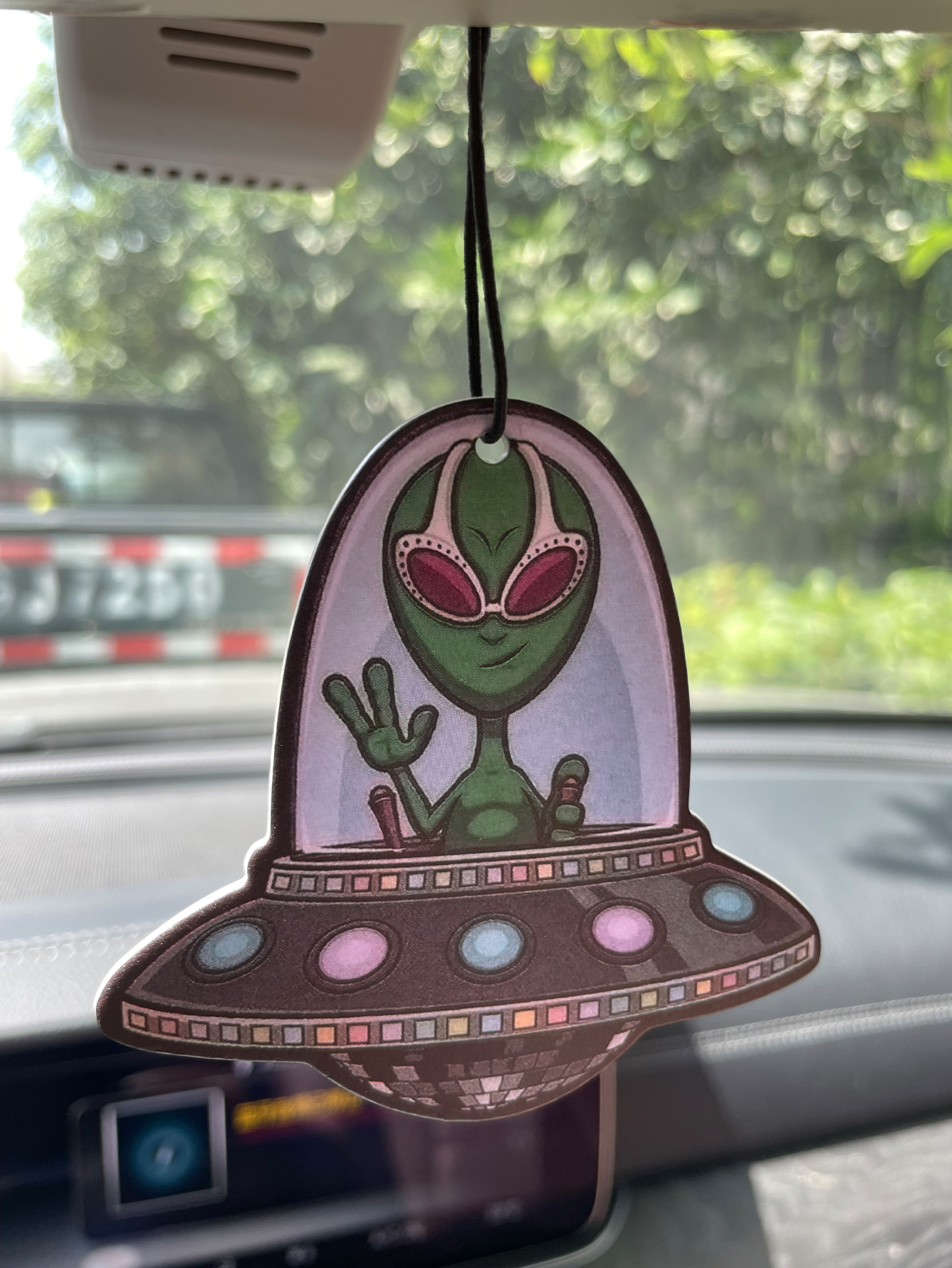 Alien/Hilton Fresh Scent Five- - Home Bathroom Freshener のレビューと価格