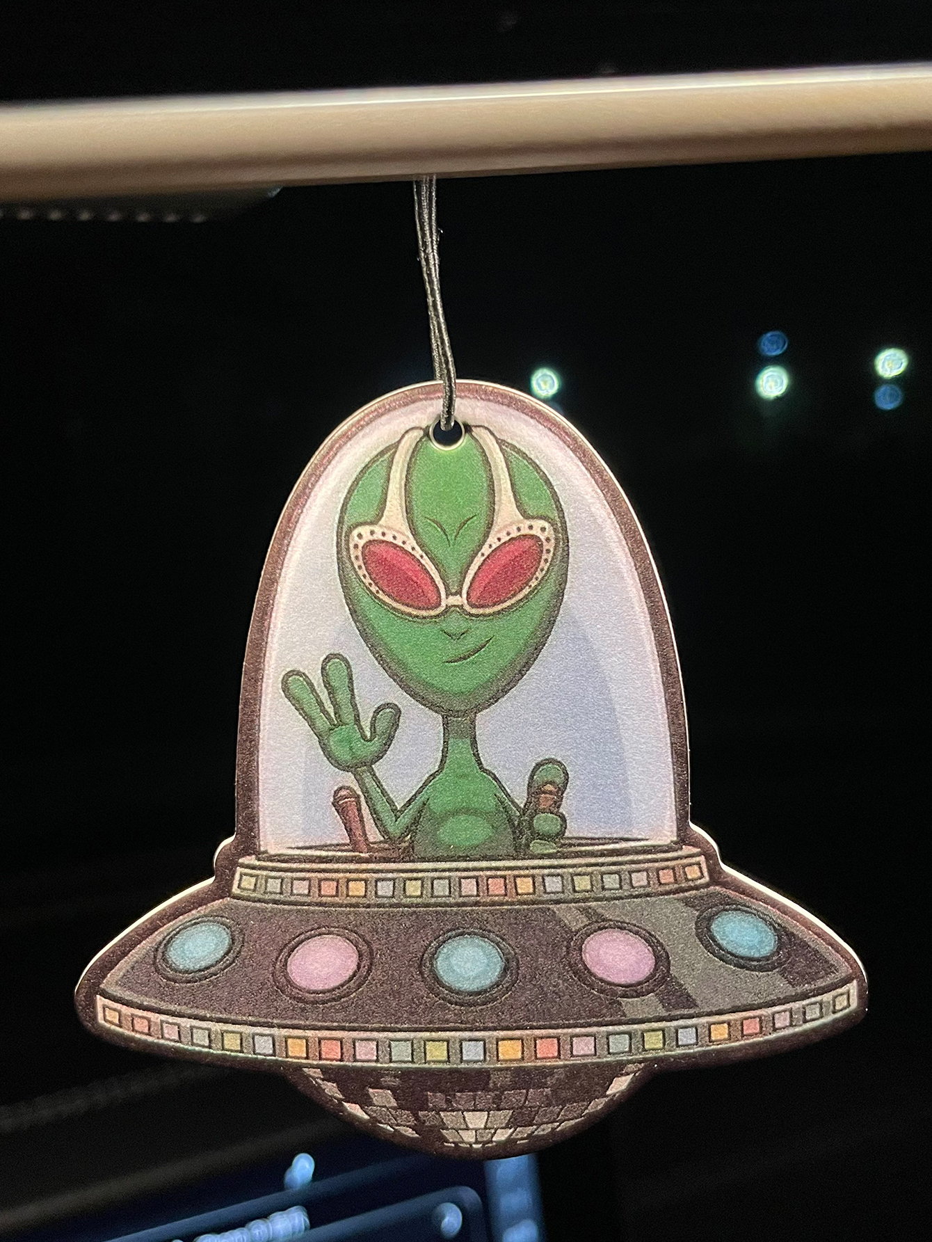 Alien/Hilton Fresh Scent Five- - Home Bathroom Freshener のレビューと価格