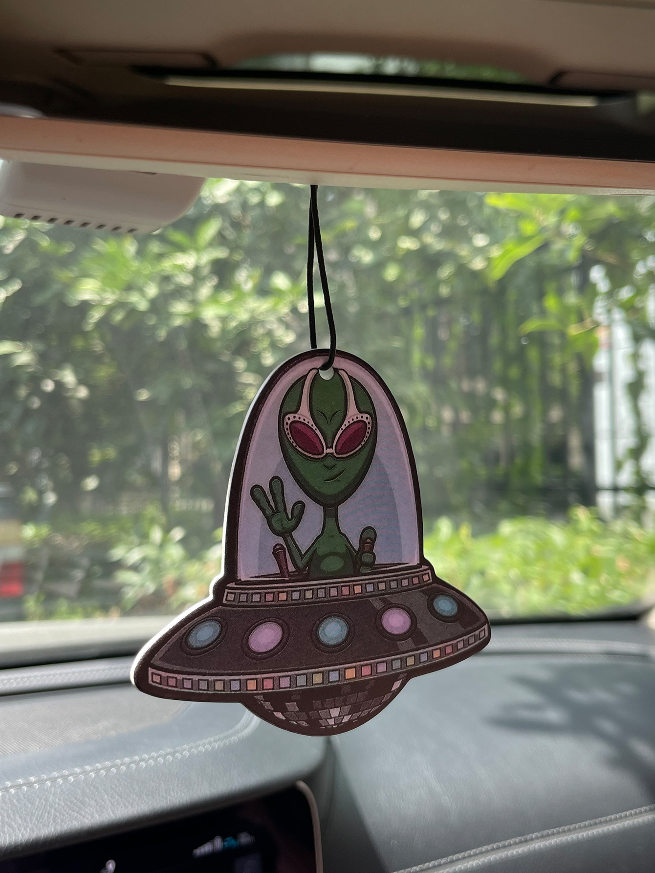 Alien/Hilton Fresh Scent Five- - Home Bathroom Freshener のレビューと価格