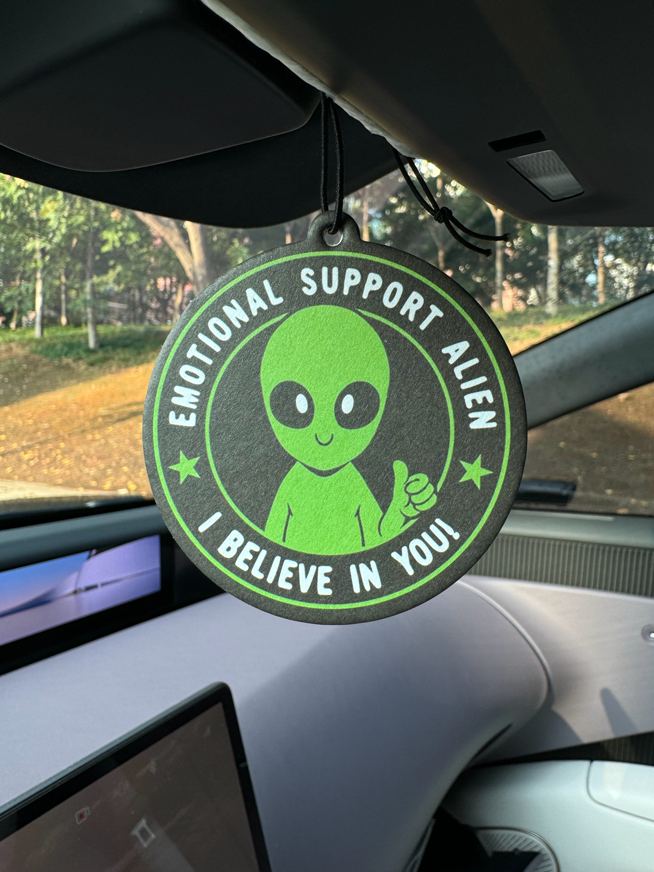 Emotional Support Alien Alien  - Home Bathroom Freshener のレビューと価格