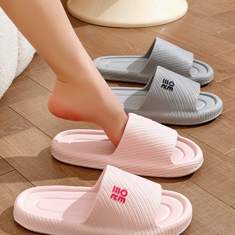 New women's slippers non-slip  - Home Bathroom Lights のレビューと価格