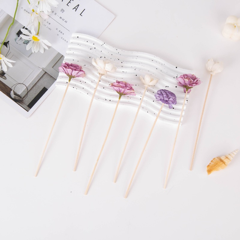 Rattan Sticks and Sola Flowers - Home One Bathroom Accessories のレビューと価格